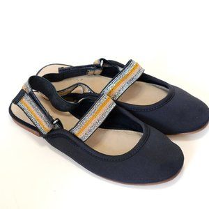 Zara girl close toe sandal